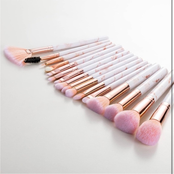 16 piece Makeup Brush Set - Picture 3 of 7